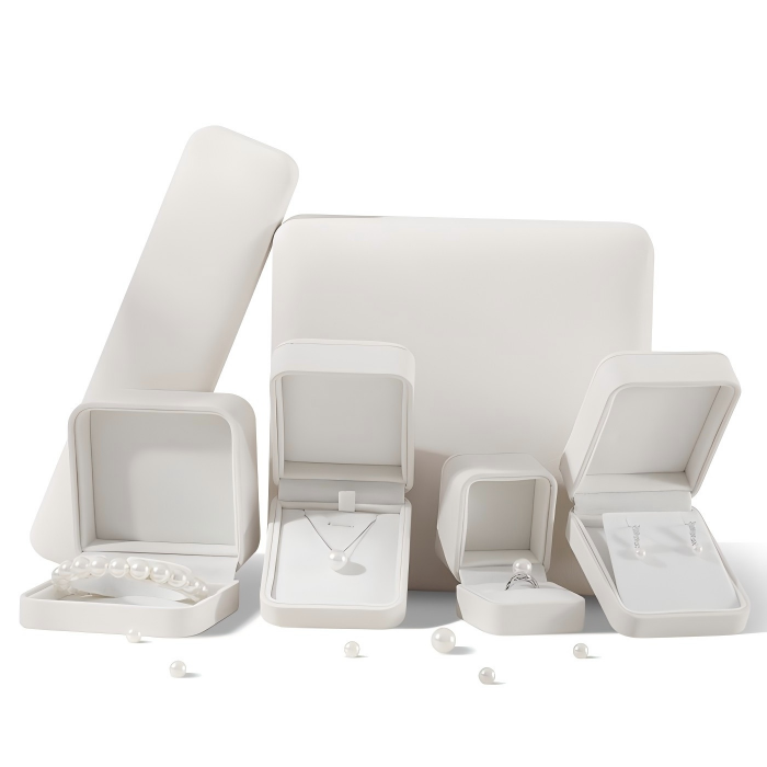 Custom Luxury Jewelry Display Box for Necklace Bracelet Pearl Ring and Earring Packaging